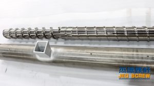 PVC、PE、PP、PA、PS等排气造粒机螺杆机筒